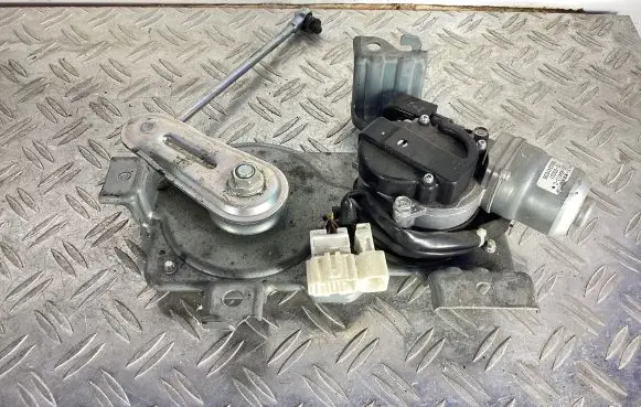 Honda Accord Tailgate/trunk/boot lift motor L3569410C 0100031