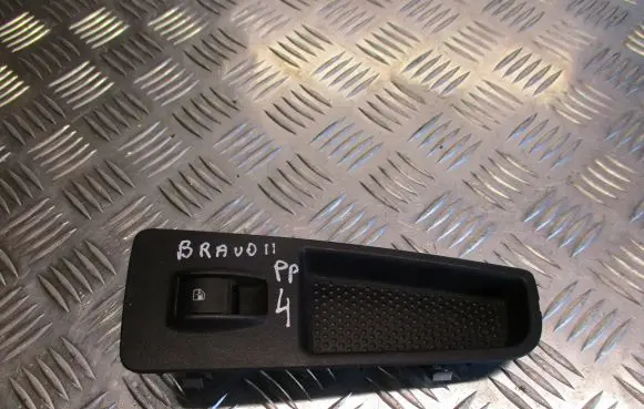 Fiat Bravo Electric window control switch