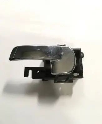 Nissan Navara D40 Rear door interior handle 8318G
