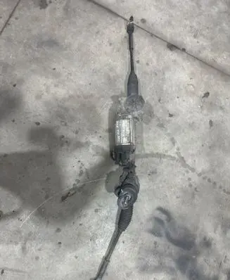 Opel Zafira C Steering rack 7805501620