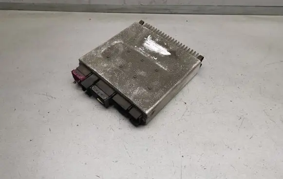 Mercedes-Benz Vario Engine control unit/module A0004460303