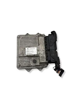 Opel Combo D Engine control unit/module ECU 55194022ZG 61RS7EE3H 7160013404