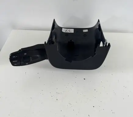 Seat Ibiza IV (6J,6P) Steering wheel column trim 6J0858559