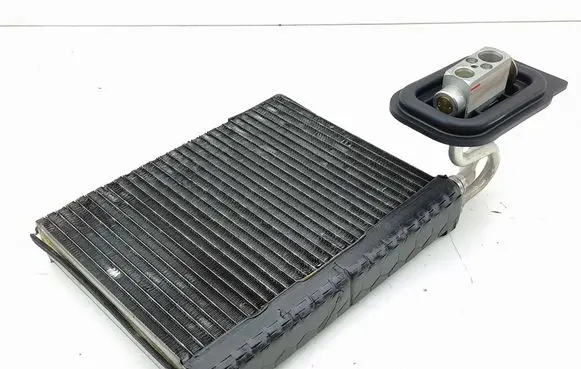 Air conditioning (A/C) radiator (interior)