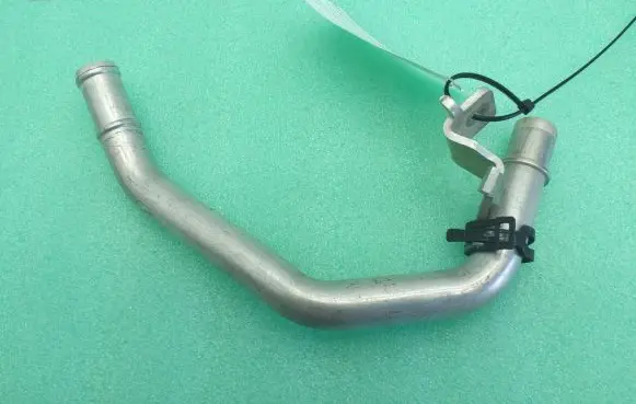 Jaguar F-Pace Engine coolant pipe/hose 252647800003