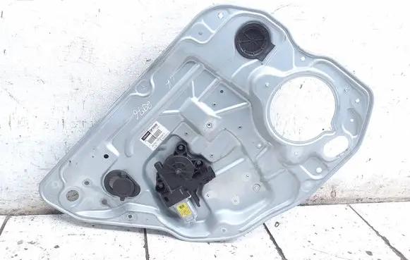 Volvo V70 Rear door window regulator with motor 983041102 080324 70715101