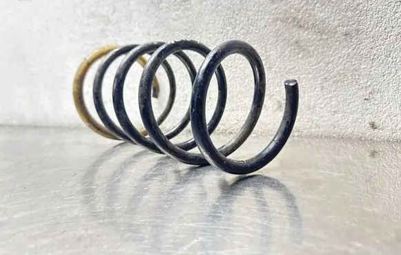 Opel Agila B Front coil spring 