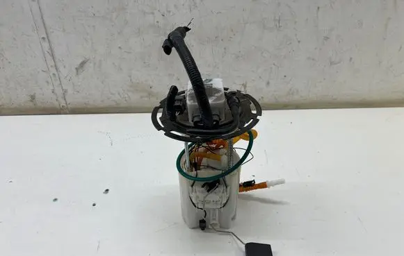 Nissan X-Trail T33 In-tank fuel pump 170406RC1A