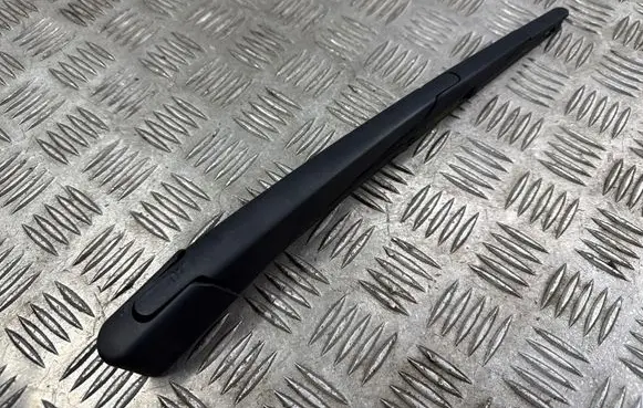 Peugeot 3008 II Rear wiper blade arm 