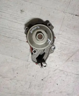 Opel Corsa F Water pump 9846882380