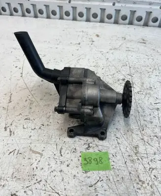 Mercedes-Benz Sprinter W901 W902 W903 W904 Oil pump 6061810801