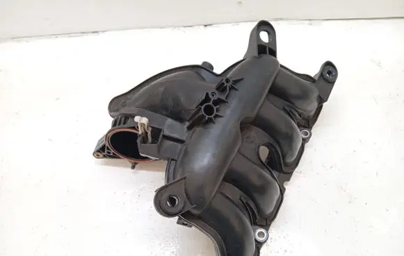 Peugeot 508 II Intake manifold 9817556380