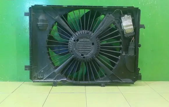 Mercedes-Benz E W212 Fan set 17AB10