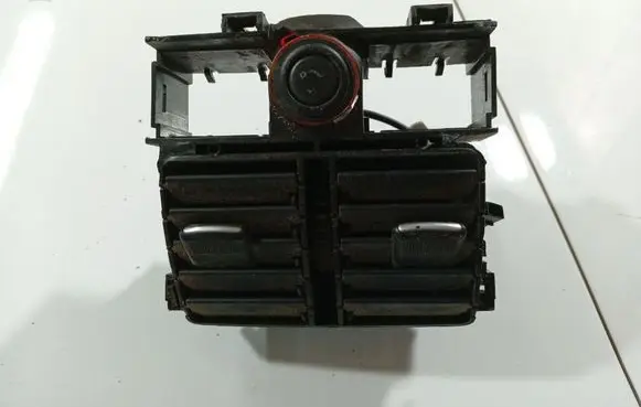 Audi A6 S6 C5 4B Dash center air vent grill 4B0819203