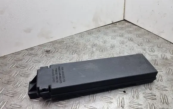 Fuse box cover