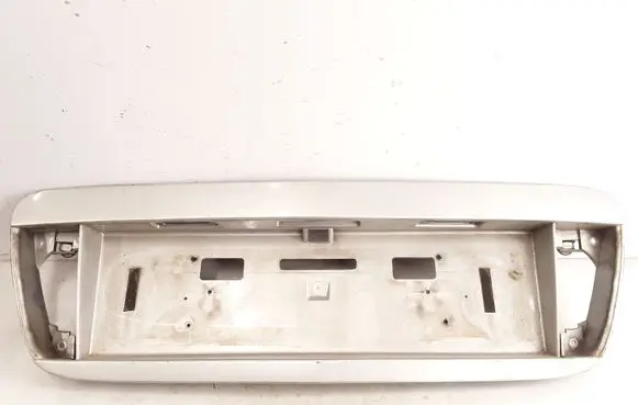 Nissan Primera Trunk door license plate light bar 90810AU400 KL0G