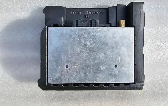 Audi A6 S6 C6 4F Bluetooth control unit module 4E0910336C 4E0862335 4F0035733