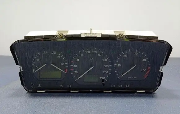 Volkswagen PASSAT B4 Speedometer (instrument cluster) 3A0919881