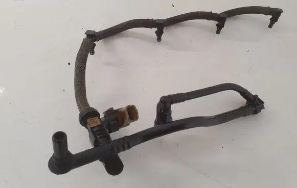 Opel Vivaro Fuel return line/hose 