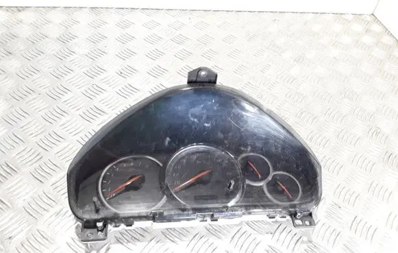 Mitsubishi Grandis Speedometer (instrument cluster)