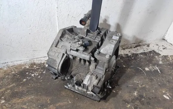 Volkswagen Jetta VI Automatic gearbox MAM 060611