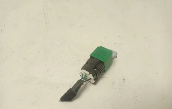 KIA Sportage Other relay 952403W100