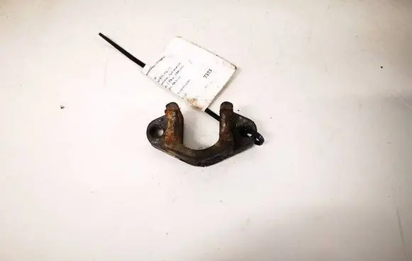BMW 5 E60 E61 Fuel Injector clamp holder 