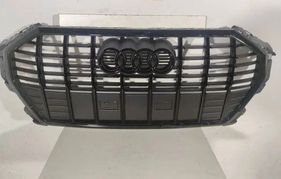 Audi Q3 F3 Front bumper upper radiator grill 83A853651E 83A853651F