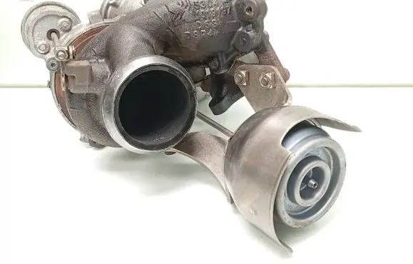 Mercedes-Benz C W205 Turbo 6510901186 54391016368