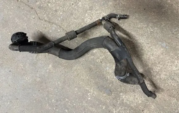 Volkswagen Golf SportWagen Engine coolant pipe/hose 5Q0122101EN