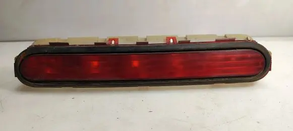 Toyota Corolla Verso AR10 Third/center stoplight