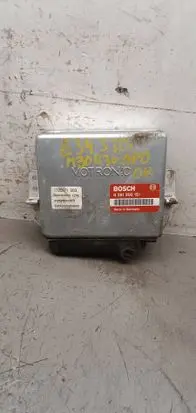 BMW 7 E32 Engine control unit/module 0261200151