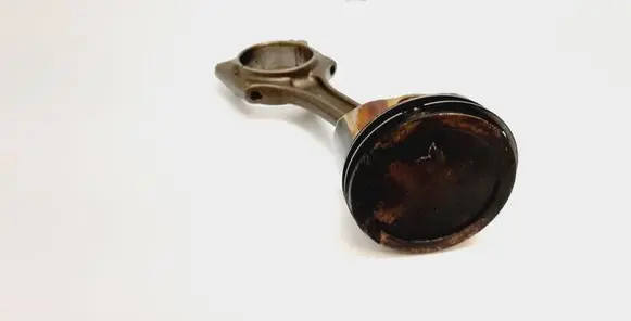 Volvo XC90 Piston with connecting rod