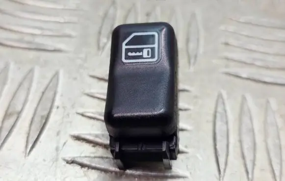 Mercedes-Benz CL C140 Central locking switch button 2028203910