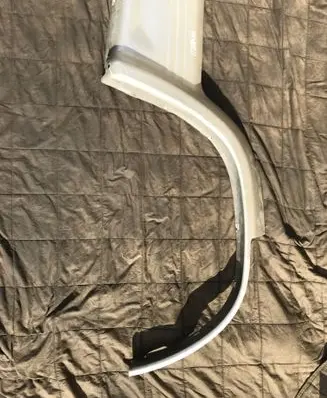 Mitsubishi Pajero Fender trim (molding) MB679796