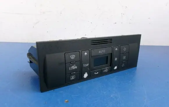 Audi A2 Climate control unit 8Z0820043D
