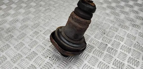 Volvo XC70 Coil spring/strut mount 6G915599BAA