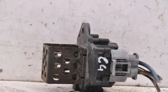 Citroen C4 I Picasso Coolant fan relay 9658508980