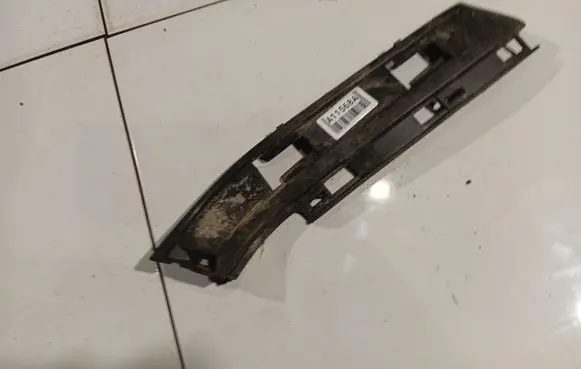 Volkswagen Golf IV Front bumper mounting bracket 1J0807178