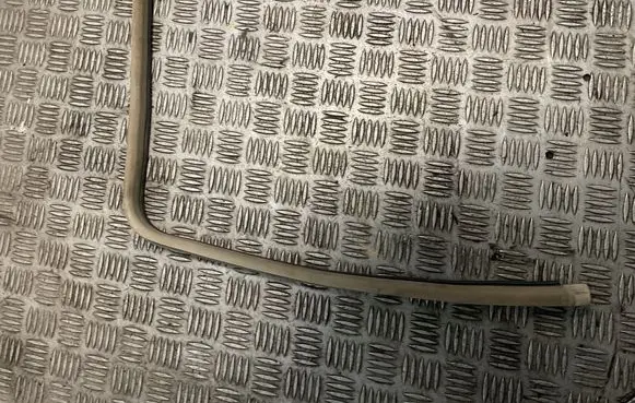 Nissan Terrano Front door rubber seal 