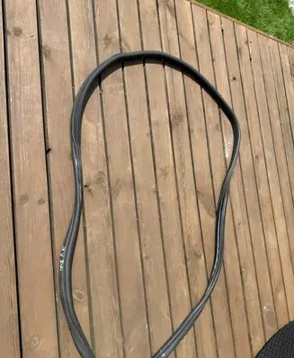 BMW iX1 Rubber seal rear door EFE
