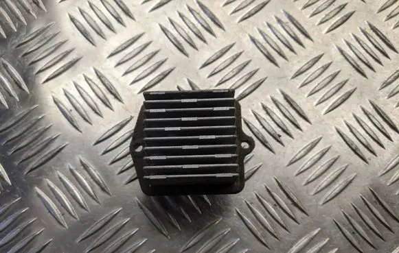 Mitsubishi Lancer X Heater blower motor/fan resistor 022A8A