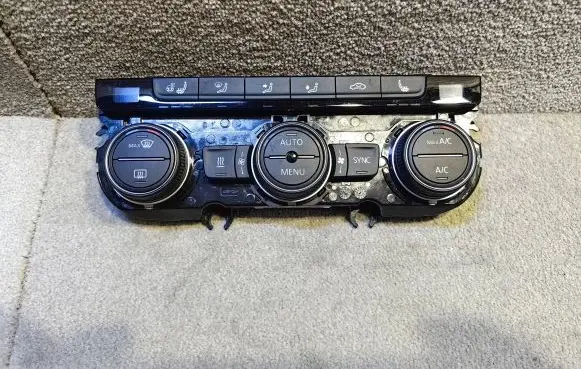 Volkswagen PASSAT B8 Climate control unit 5G1907044AG