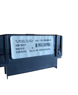 Volvo S60 Fuse module 30679527 08696098