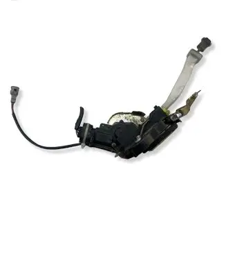 Toyota Land Cruiser (HDJ90) Front door lock 