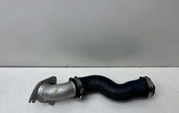 Audi Q7 4L Intercooler hose/pipe 7L8145979