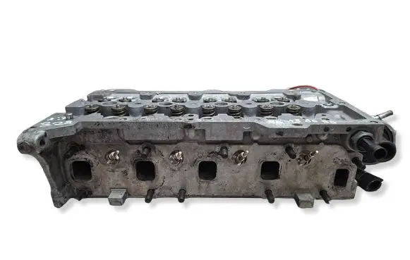 Opel Corsa D Engine head S27635328 55188595