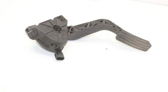 Land Rover Discovery Sport Accelerator throttle pedal