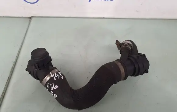 BMW X5 E70 Engine coolant pipe/hose 17127794154