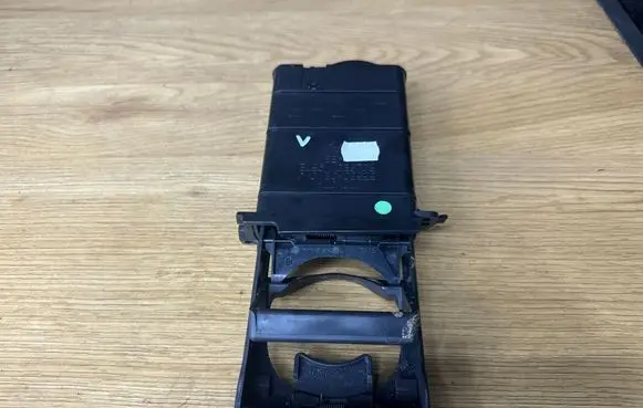 Toyota Auris 150 Cup holder 5562002110